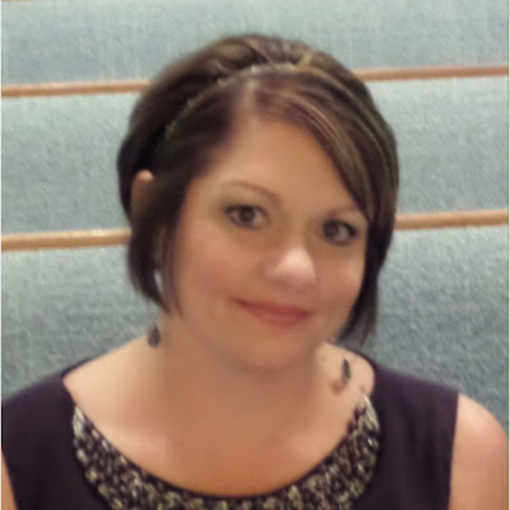 Meet your Posher, Gena